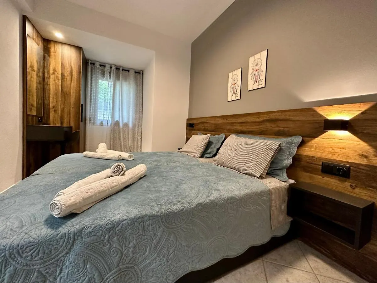 Sea View Apartment Grek Nea 1 نيا رودا